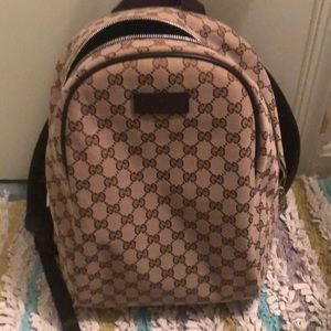 Gucci Guccissma canvas  backpack      💯 authentic
